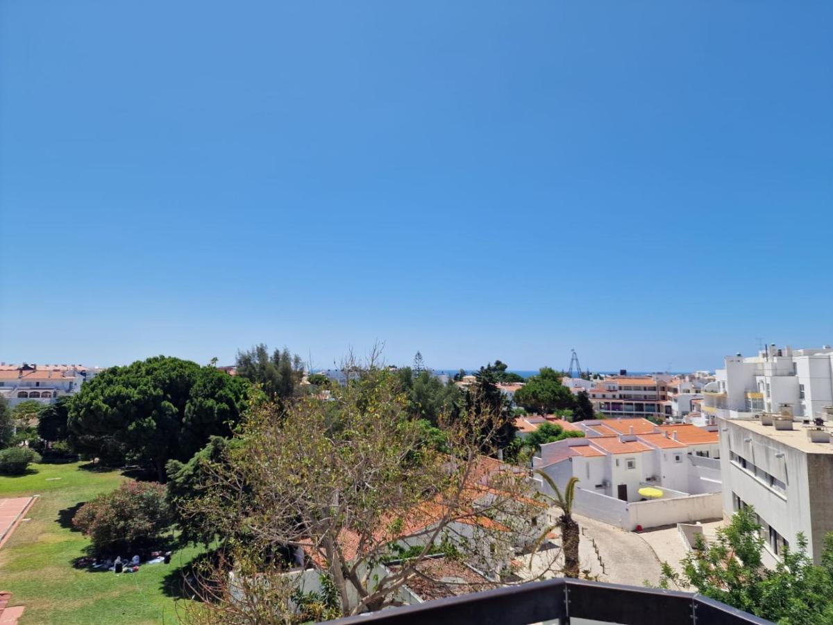 Appartement Brand New In Rua Da Oura